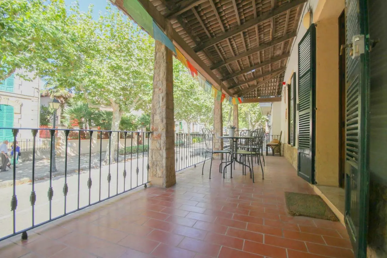 Hostel Sa Fita Backpackers - Albergue Juvenil Esporles Spain